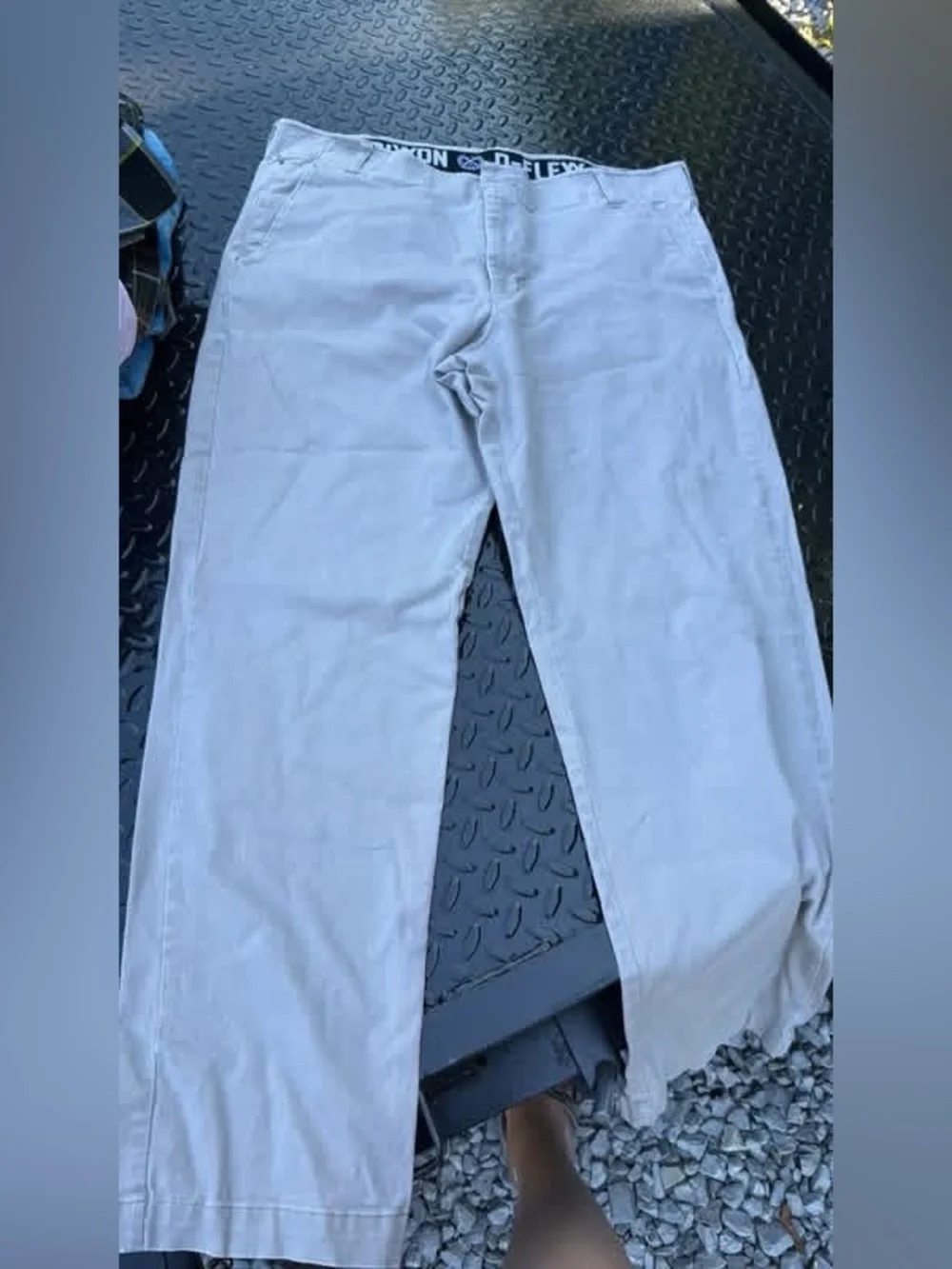 Men’s Dixxon 36x30 chino pants